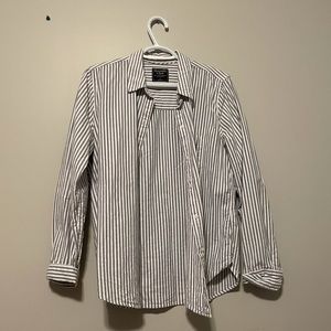 Abercrombie & Fitch Striped Button Down Size L